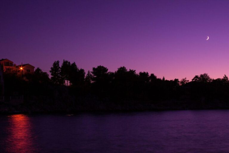 What Does it Mean to See Purple Spiritually?