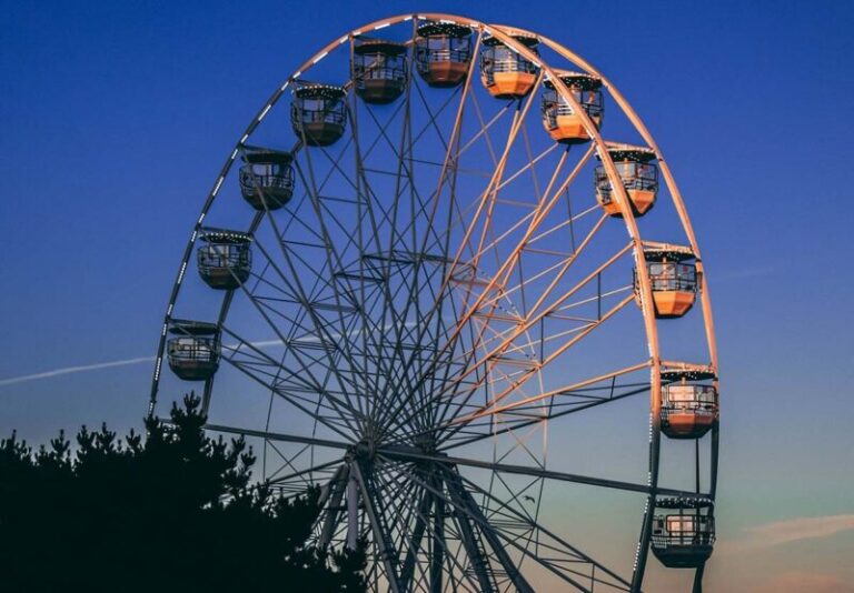 Ferris Wheel